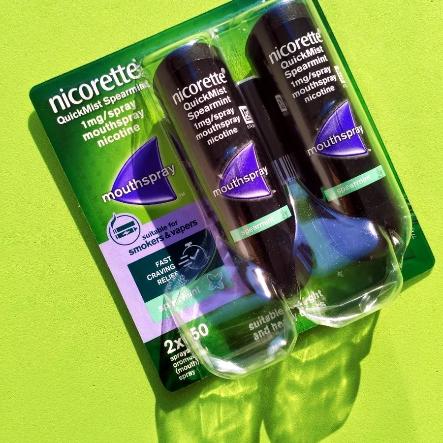 Никотиновый спрей Nicorette, 300 доз