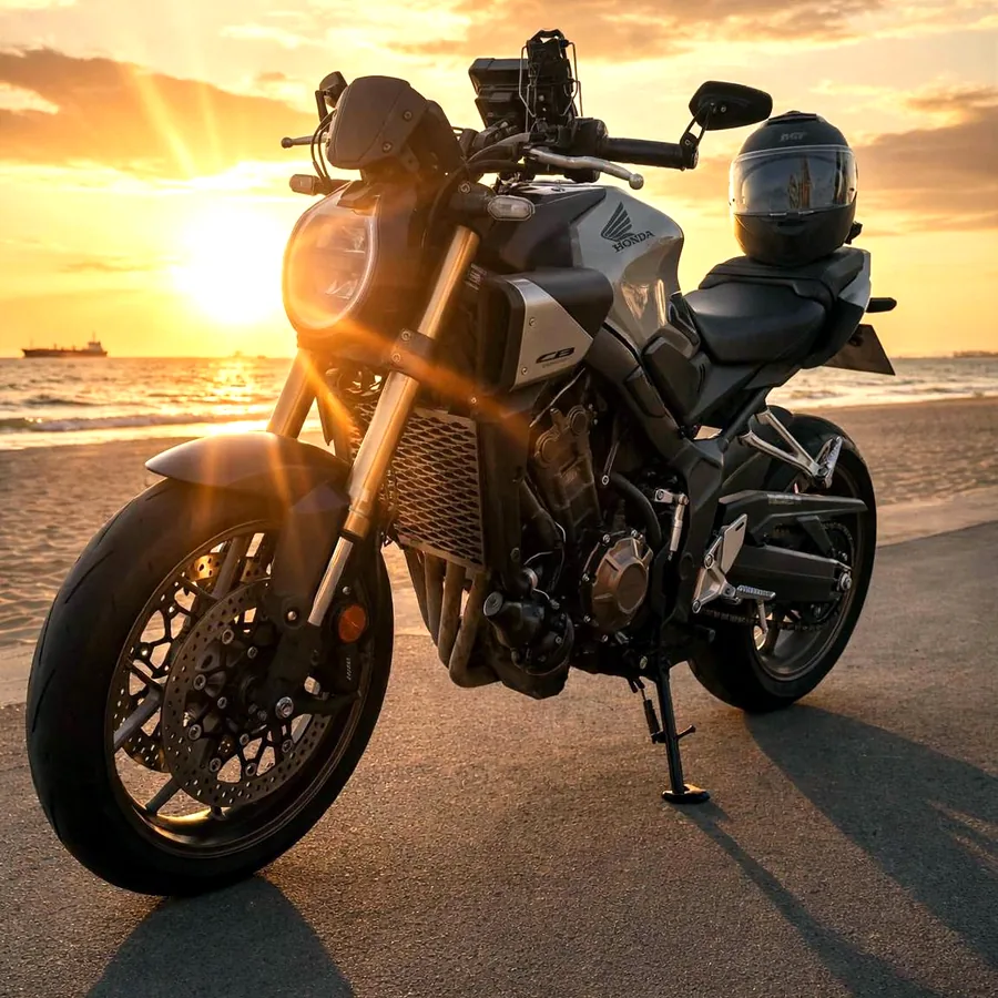 Honda CB650R E-Clutch 2024, 13 000 км
