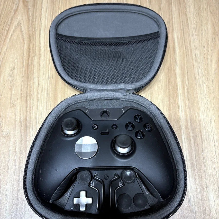 Xbox Elite Controller, идеальное состояние