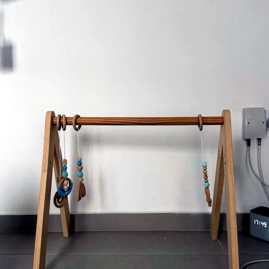 Стойка Монтессори Baby Gym