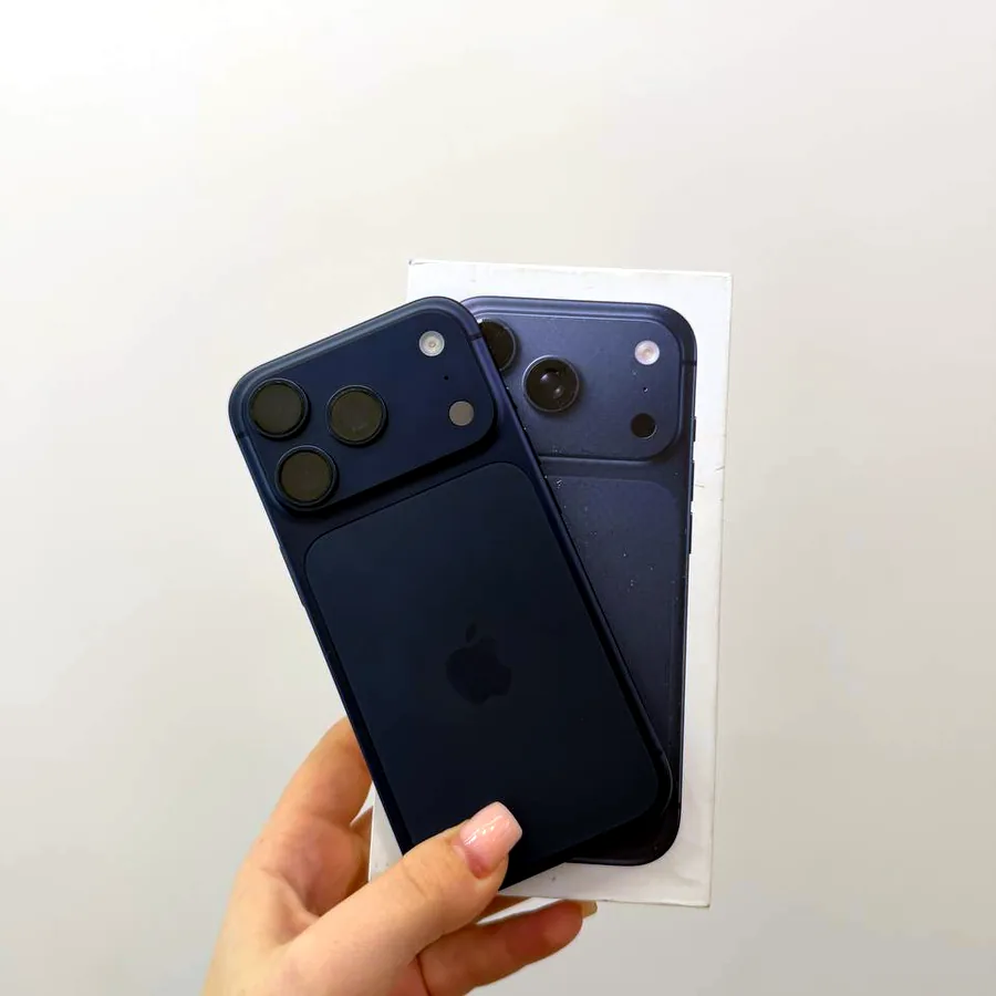 iPhone 17 Pro, 256 GB, Blue, состояние 99%