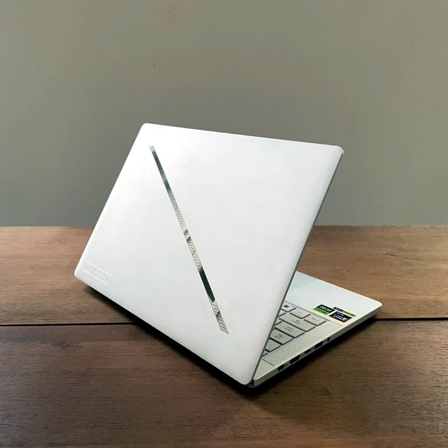 Ноутбук ASUS ROG Zephyrus G14, 14 OLED 3K, RTX 5070 Ti