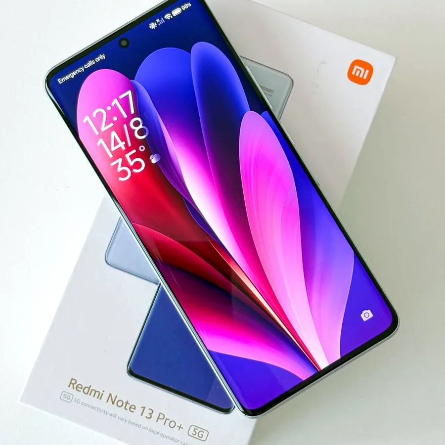 Xiaomi Redmi Note 13 Pro+ 5G, 8/256GB, отличное состояние
