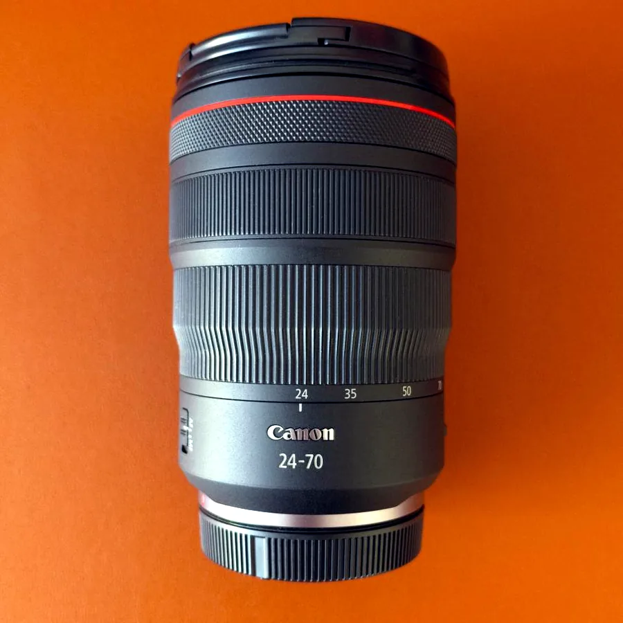 Canon RF 24-70mm F2.8L IS USM, отличное состояние