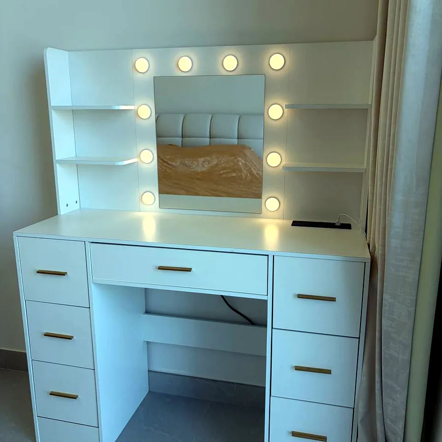 Туалетный столик с зеркалом Hollywood Style LED