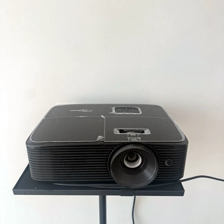 Проектор Optoma, отличное качество