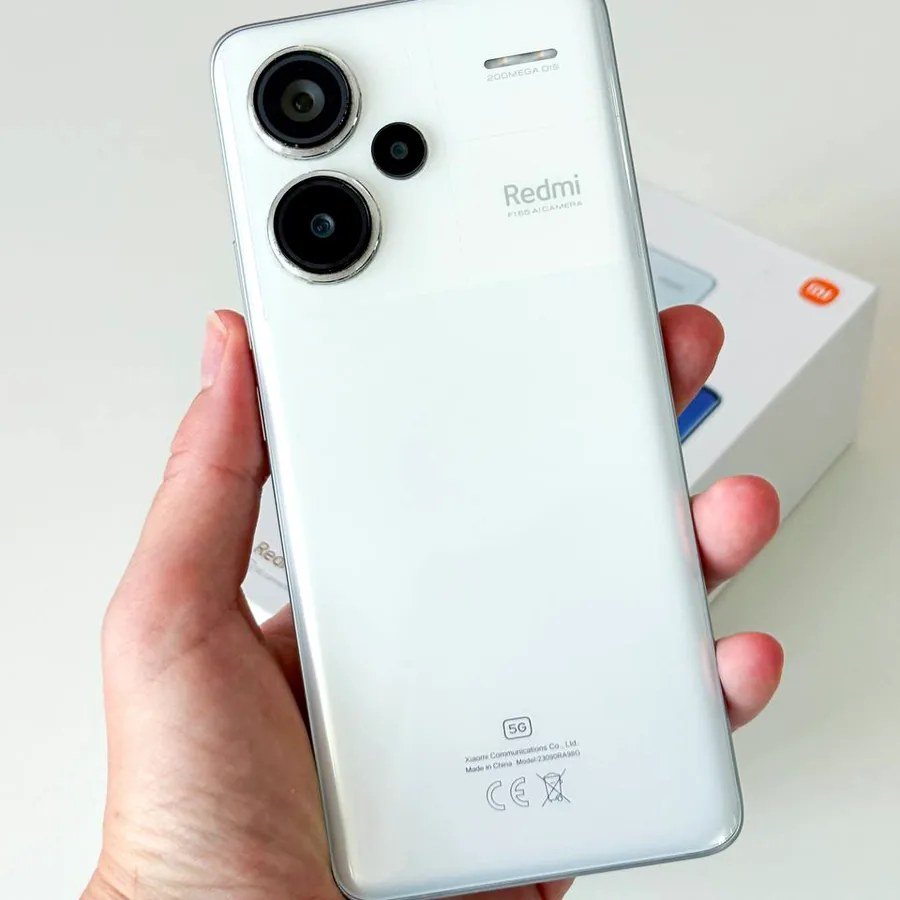 Xiaomi Redmi Note 13 Pro+ 5G, 8/256GB, отличное состояние