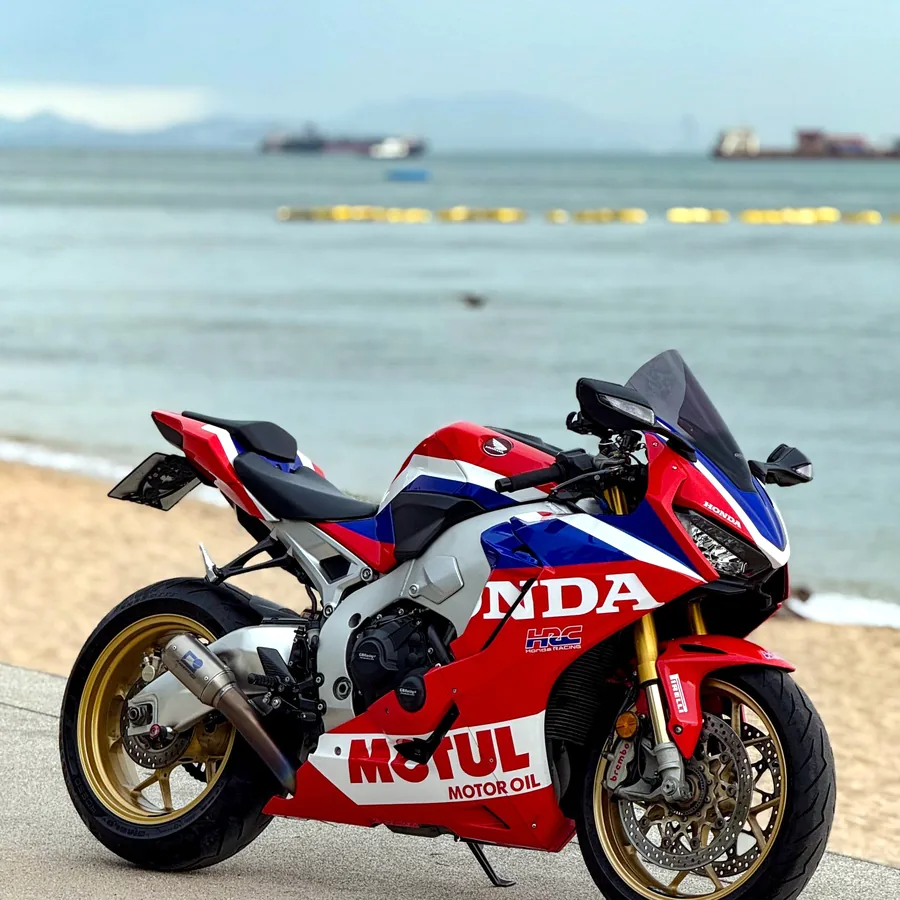 Honda CBR1000RR SP Fireblade 2018, пробег 24 000 км