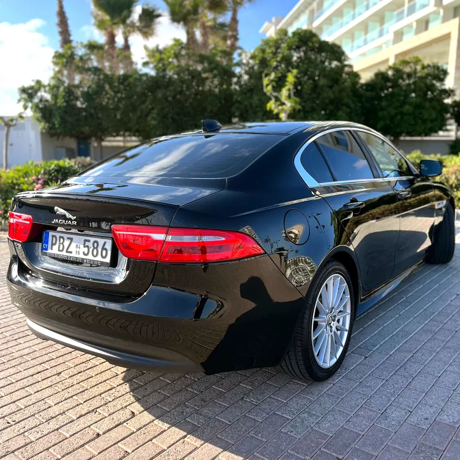 Jaguar XE 2.0d, пробег 160 000 км