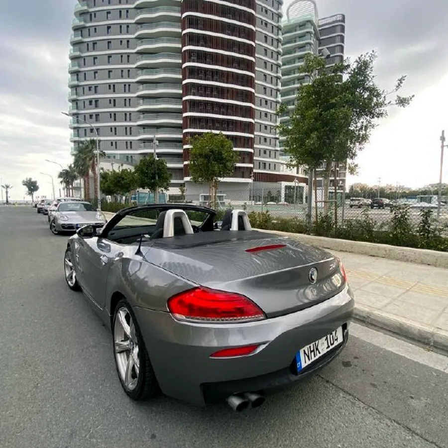 BMW Z4 2012, механика, пробег 128 000 км
