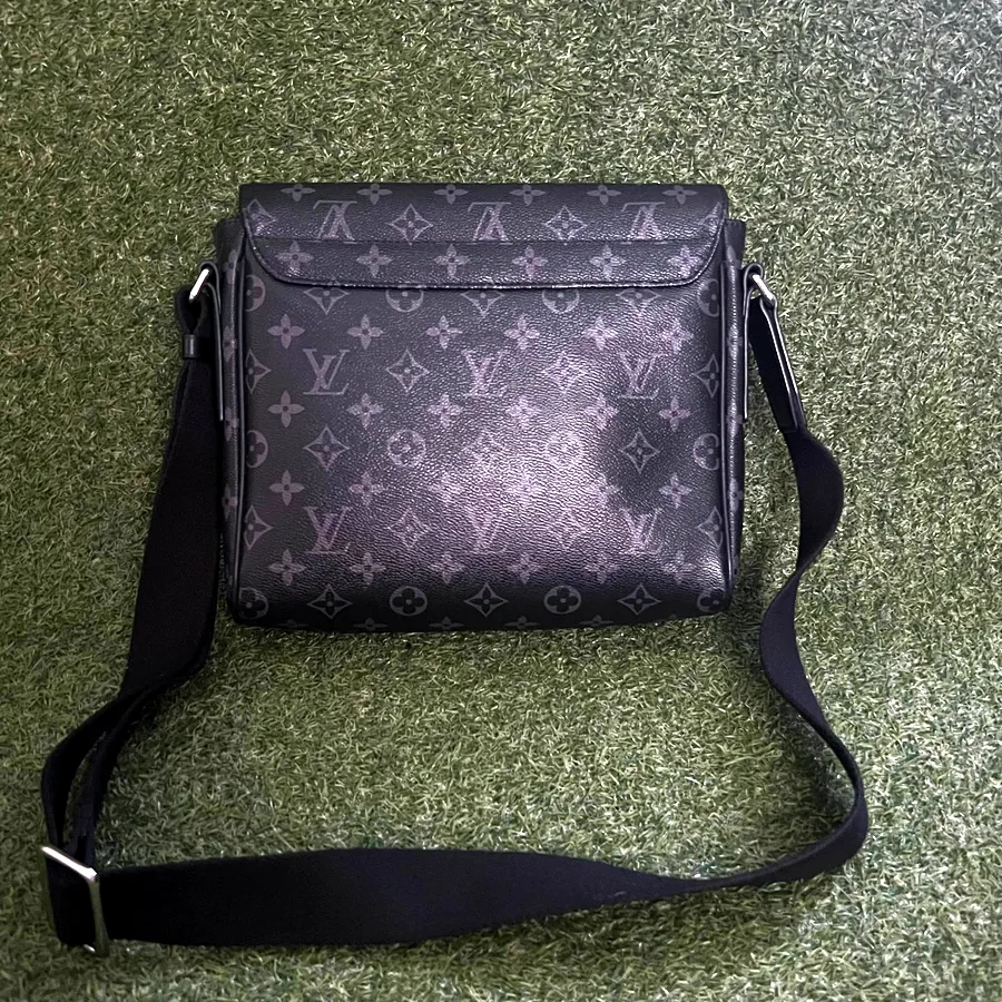 Сумка Louis Vuitton District PM Monogram, оригинал