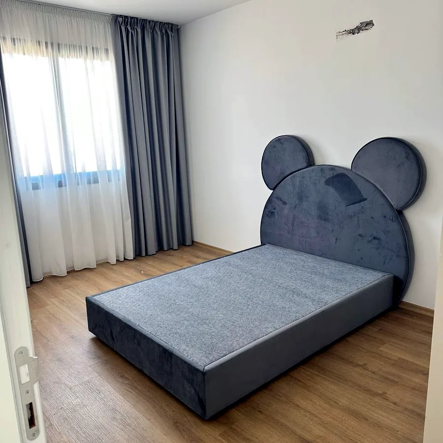 Кровать 140x200 без матраса, как новая