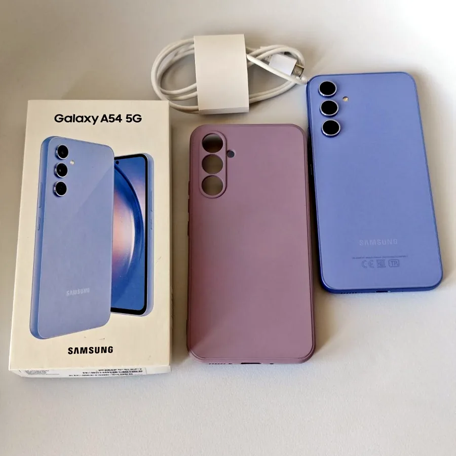 Samsung Galaxy A54, 256 ГБ, идеальное состояние