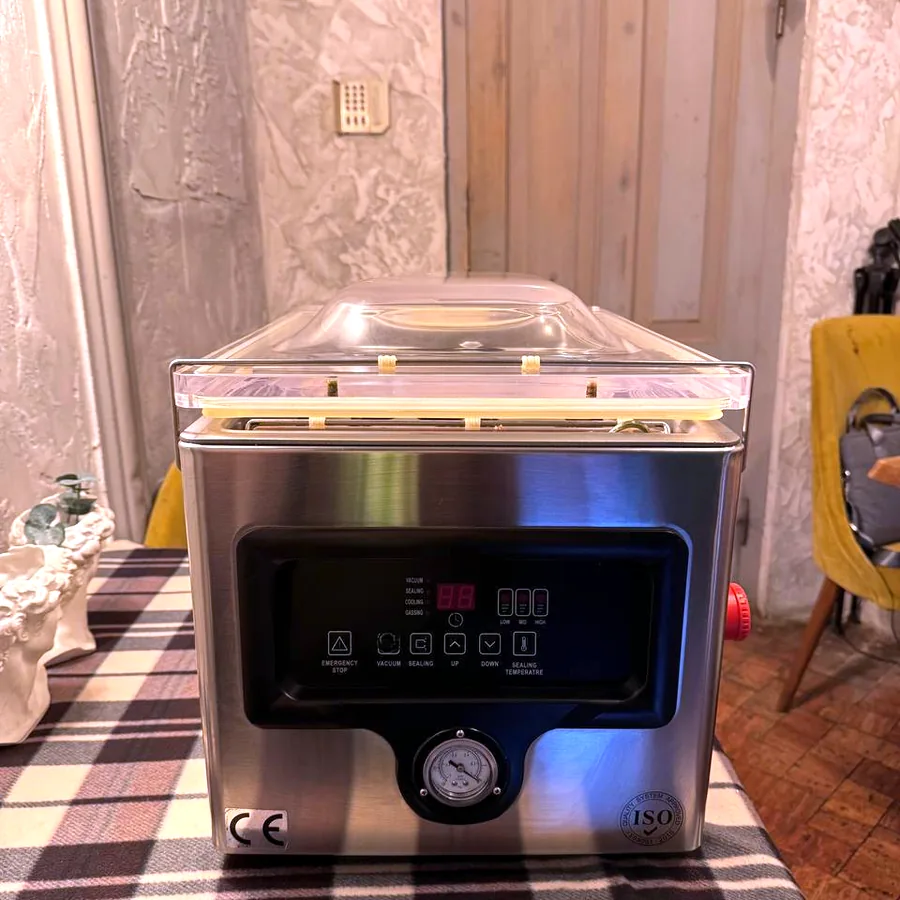 Вакуумный упаковщик HURAKAN HKN-VAC260