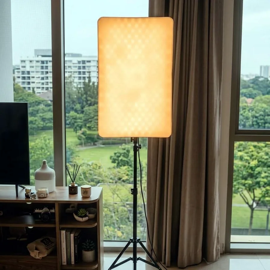 LED-светильник с несколькими вариантами света
