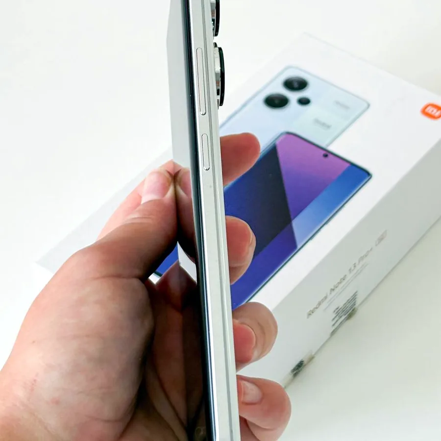 Xiaomi Redmi Note 13 Pro+ 5G, 8/256GB, отличное состояние