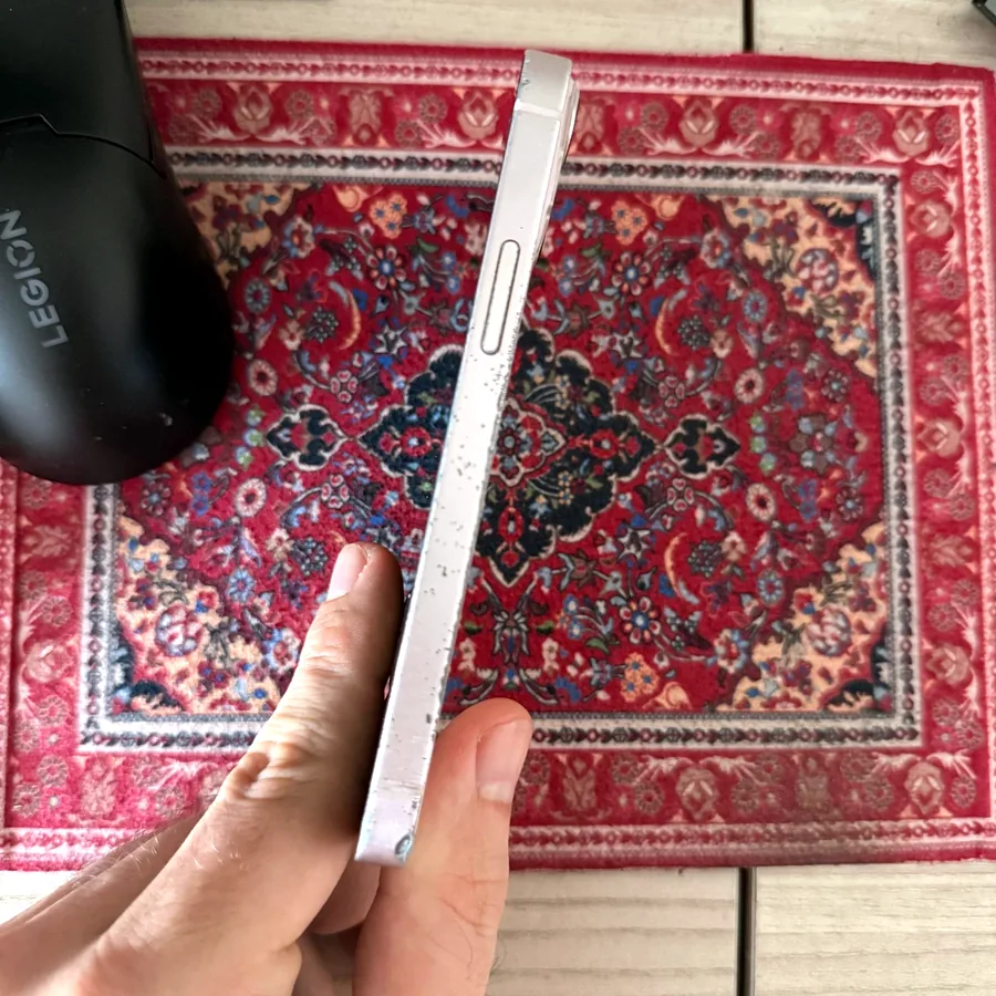 iPhone 13 mini 128GB, требует ремонта